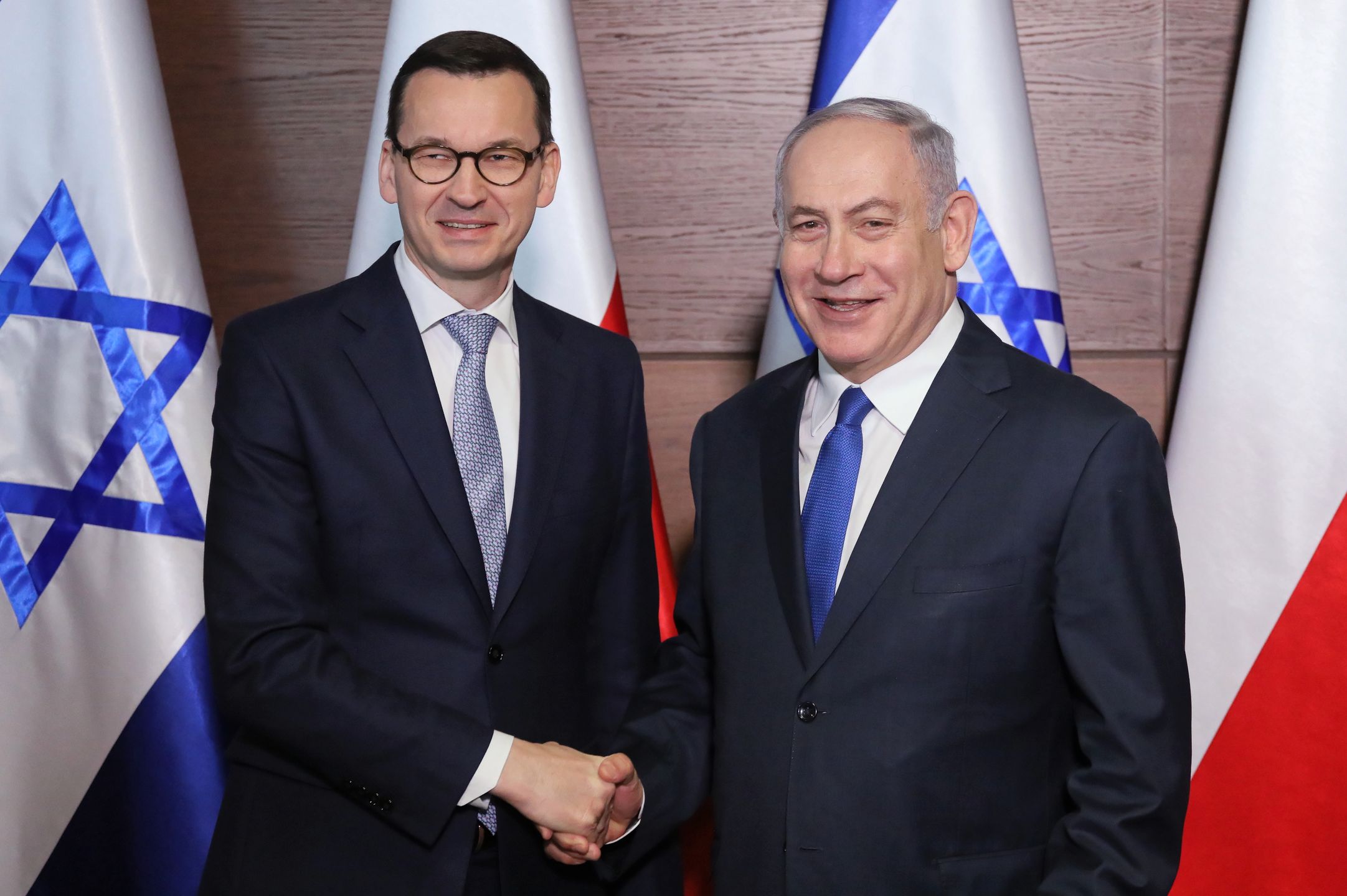 Mateusz Morawiecki i Benjamin Netanjahu podczas szczytu bliskowschodniego w Warszawie 