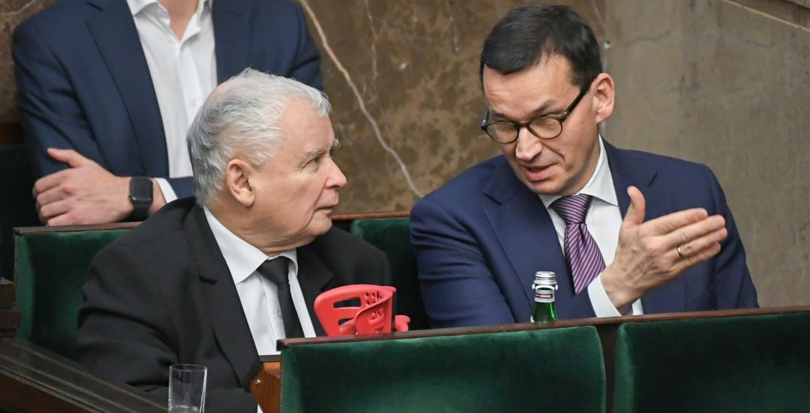 Jarosław Kaczyński i Mateusz Morawiecki. O relacjach z prezesem PiS premier mówi: "Jest między nami dobry podział ról" 
