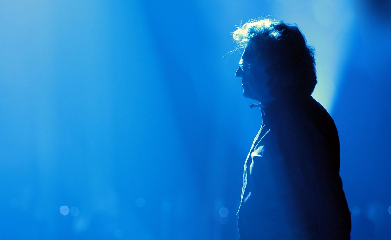 "O, widzę, że coś nas łączy. Jedynki, proszę pani, mamy takie same". Jak Wodecki zjednywał sobie ludzi?