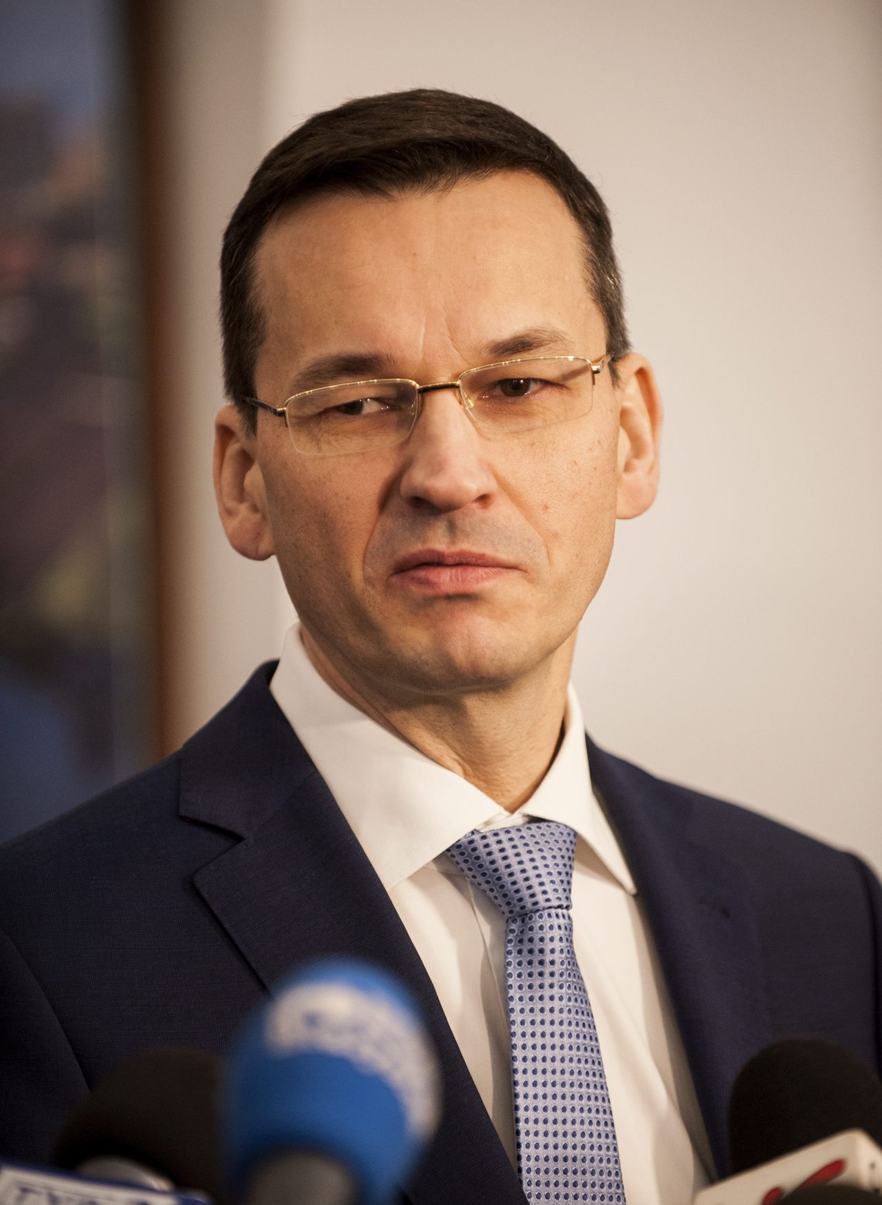 Sklepy budowlane w weekend będą zamknięte. Morawiecki: wprowadzamy nowe ograniczenia