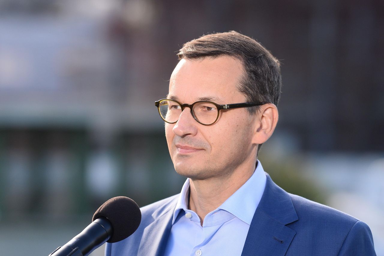 Mateusz Morawiecki pokazał laurkę od dzieci. Cała rodzina kibicuje przed expose