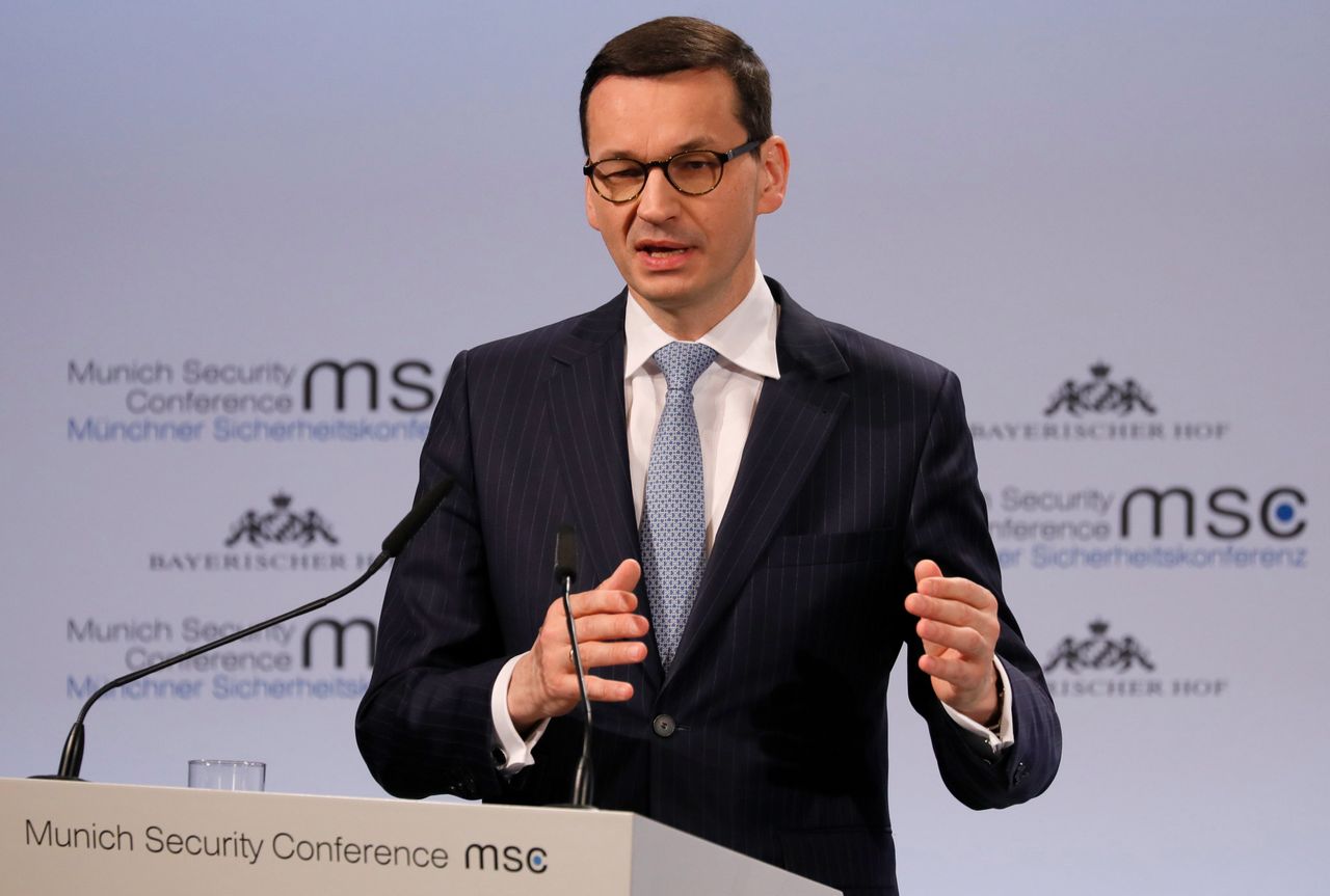 Premier Morawiecki mówił o "żydowskich sprawcach". Co na to Polacy? Dwa sondaże, dwa wnioski