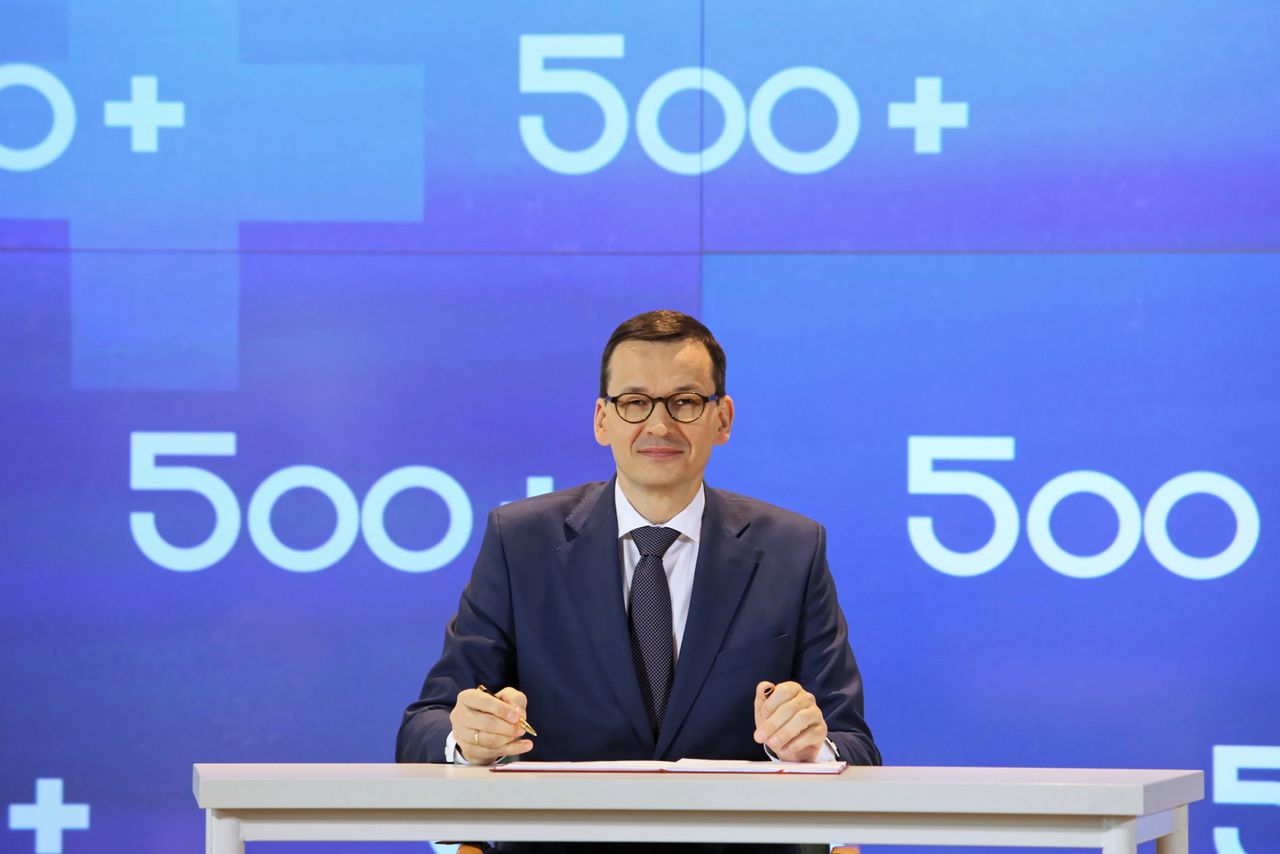 Strajk nauczycieli i egzamin ósmoklasisty. Mateusz Morawiecki: w czwartek przedstawimy formułę obrad okrągłego stołu