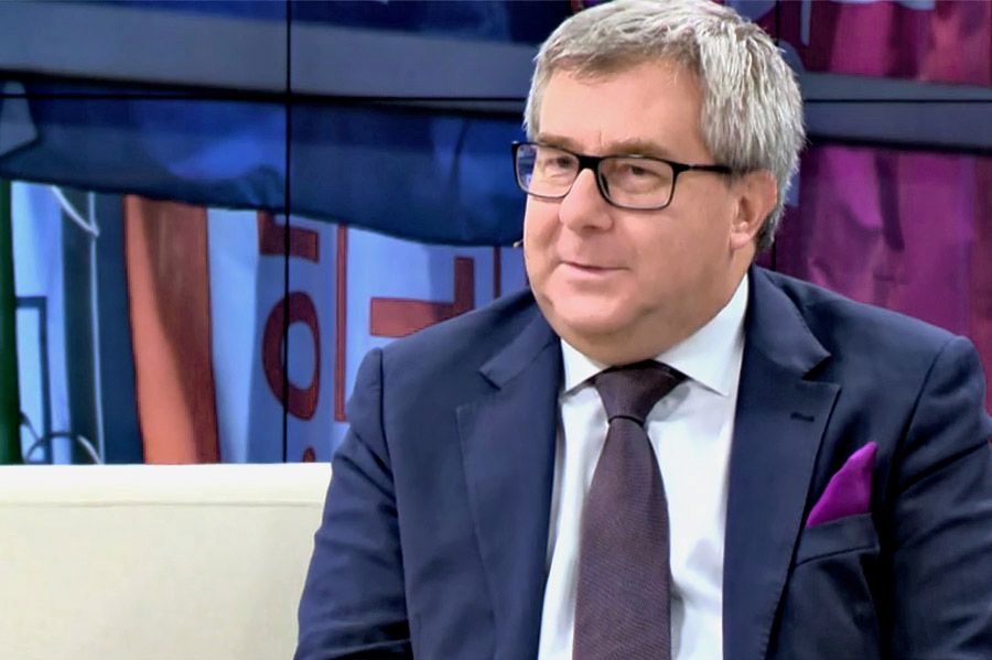 Ryszard Czarnecki komentuje brak wystąpienia premier na kongresie PiS