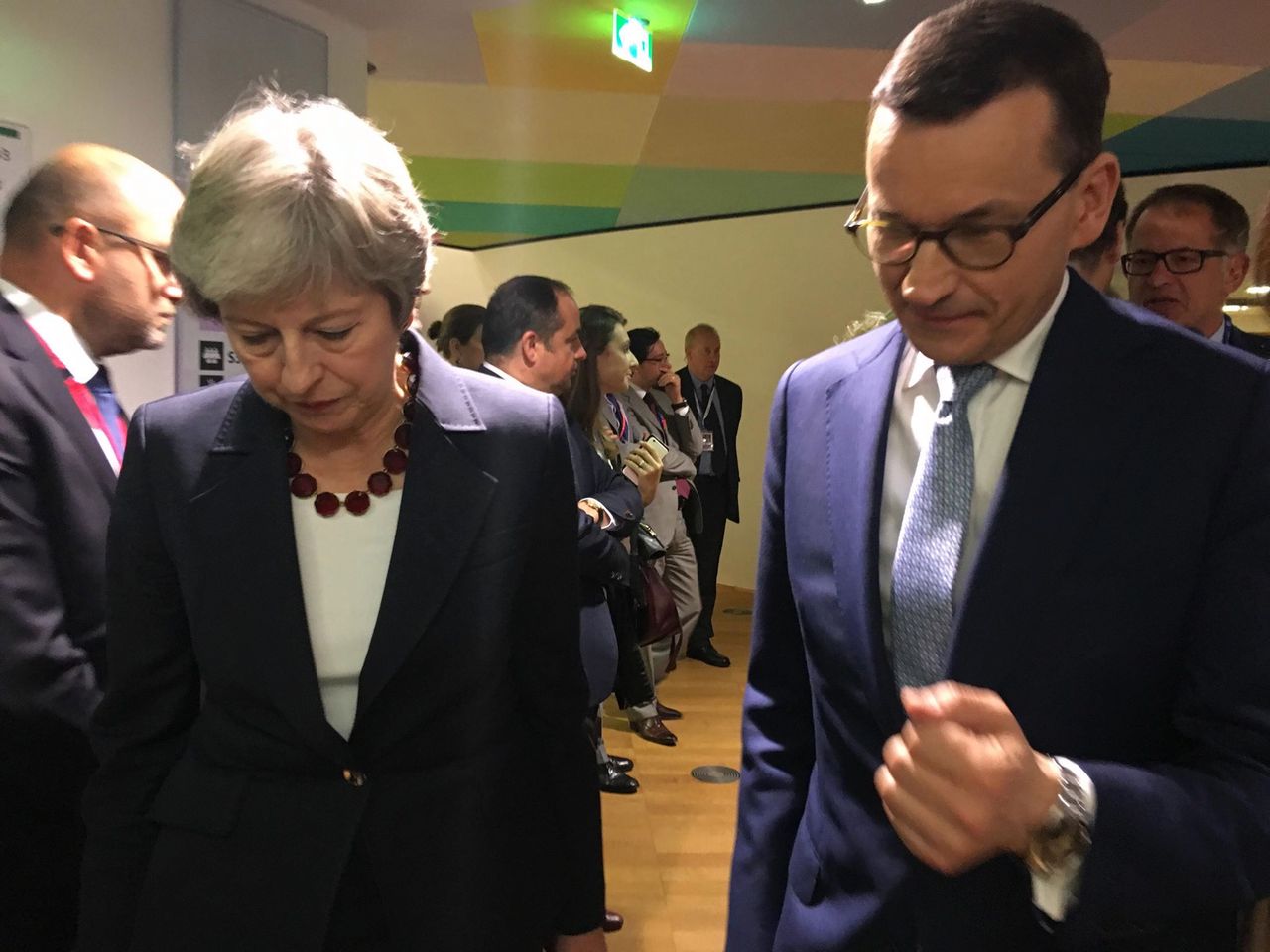 Brexit. Pracownicy nie powinni się martwić, gorzej z przedsiębiorcami i klientami sklepów