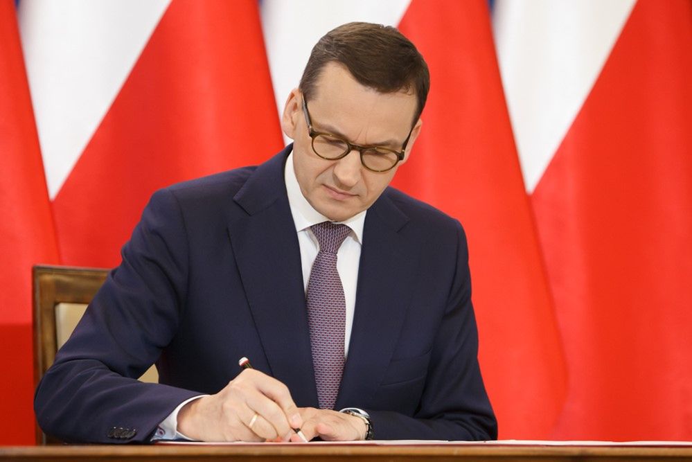 Mateusz Morawiecki wziął na siebie odpowiedzialność za naprawę stosunków z Izraelem. I wygląda na to, że mu się udało