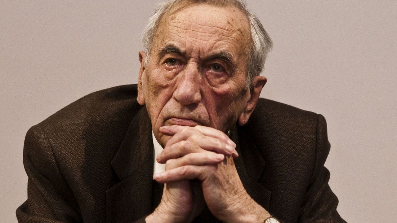 Tadeusz Mazowiecki, premier z tramwaju