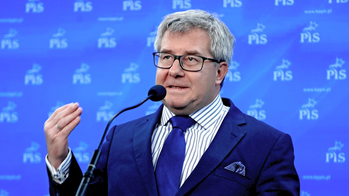 Europoseł Ryszard Czarnecki zdradza money.pl datę brexitu. 
