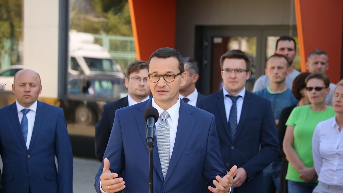 Premier Mateusz Morawiecki w środę odwiedził firmę SuperDrob. Wykorzystał tę okazję, by uspokoić przedsiębiorców