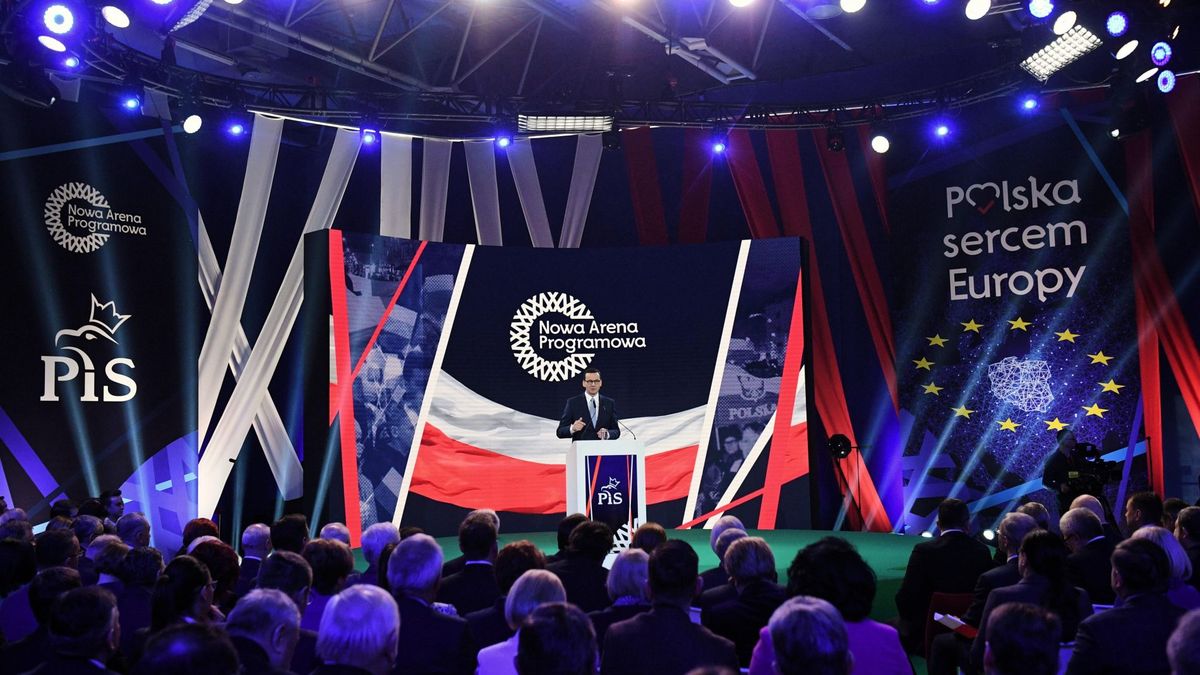 Mateusz Morawiecki w trakcie konwencji, na której ogłoszono pomysł na zerowy PIT