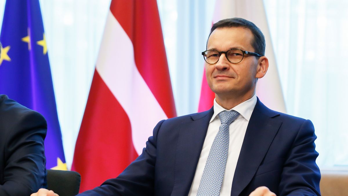 Mateusz Morawiecki obawia się niewłaściwego użytkowania danych osobowych Polaków.