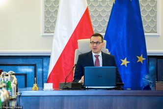 Zakaz handlu pod lupą. Morawiecki: dokonujemy przeglądu, w najbliższym czasie zapadną decyzje