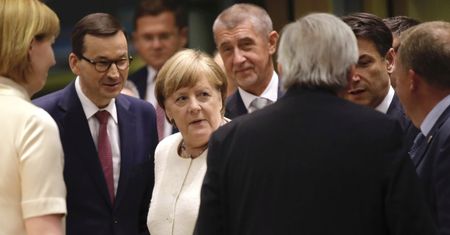 Żakowski: "Szydło przegrała 27:1, Morawiecki 23:4. A zapłacimy wszyscy naszym zdrowiem"