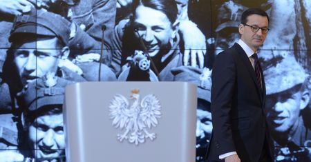 Rząd przyjął projekt ustawy degradacyjnej