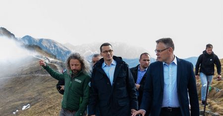 Łukasz Warzecha: Korporacja "Mydło & Powidło, Morawiecki i s-ka"