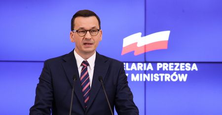 300 plus dla dorosłych. Rząd przyjął rozporządzenie