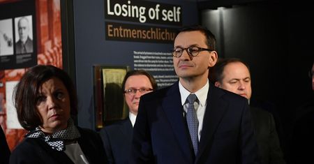 Berlin. Mateusz Morawiecki: sprzeciwiamy się negowaniu i zniekształcaniu historii Holokaustu