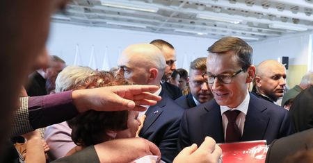 Przeanalizowaliśmy nowy, sztandarowy program rządu. Dostępność Plus ma być przełomem