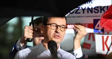 Działka premiera. Morawiecki zapowiada pozew przeciw "Wyborczej", gazeta odpowiada