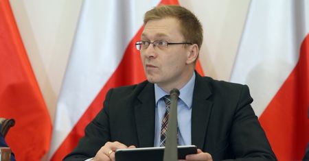 "Poseł PiS Paweł Lisiecki jest mi winny ponad 4 tysiące". Była asystentka prosi Kaczyńskiego o pomoc