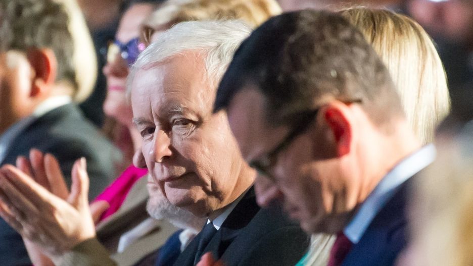 "Czy Kaczyński nie obawia się, że ktoś ma drugą taśmę i próbuje nią wpływać na premiera?"