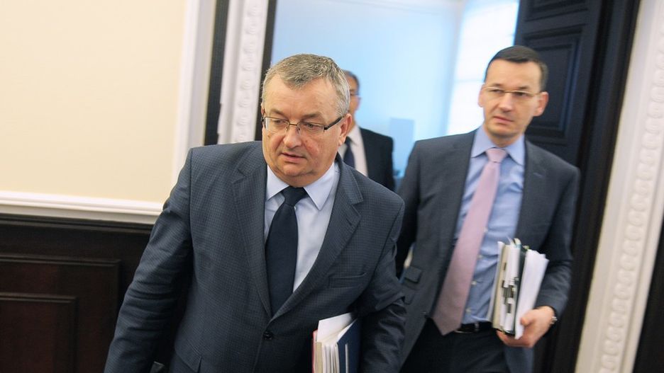 Morawiecki chce dymisji Adamczyka?