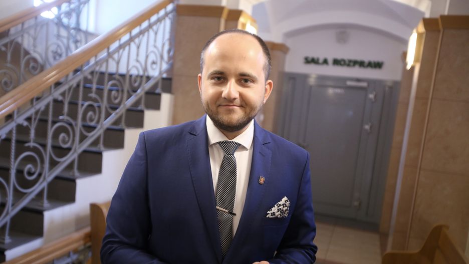 PO musi przeprosić Dariusza Mateckiego