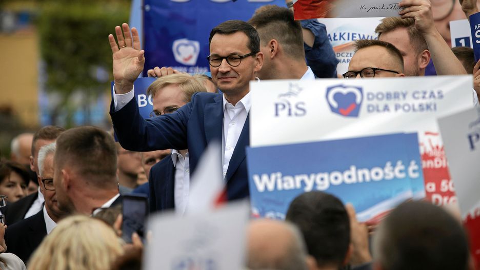 Premier Mateusz Morawiecki na spotkaniu przedwyborczym w Świdniku