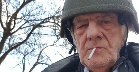 Ryszard Terlecki komentuje memy: "Najlepszy z eksplozją napalmu"
