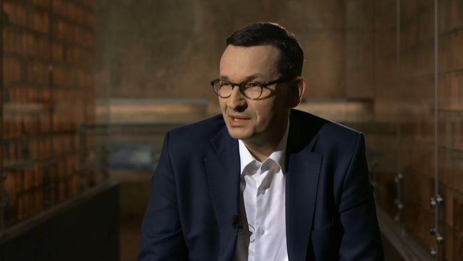 Premier Mateusz Morawiecki podczas czatu historycznego