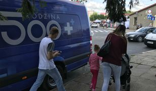 500+. Problemy z decyzjami dla rodzin z rodzicem pracującym za granicą