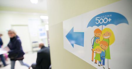 500 plus na pierwsze dziecko – komu przysługuje?