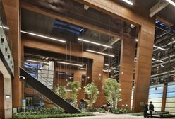 Winda-pułapka w gdańskim ECS. Ludzie pisali na szybach: "Pomocy"