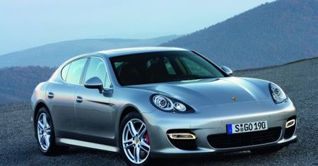 Porsche Panamera wybiera oleje Mobil 1