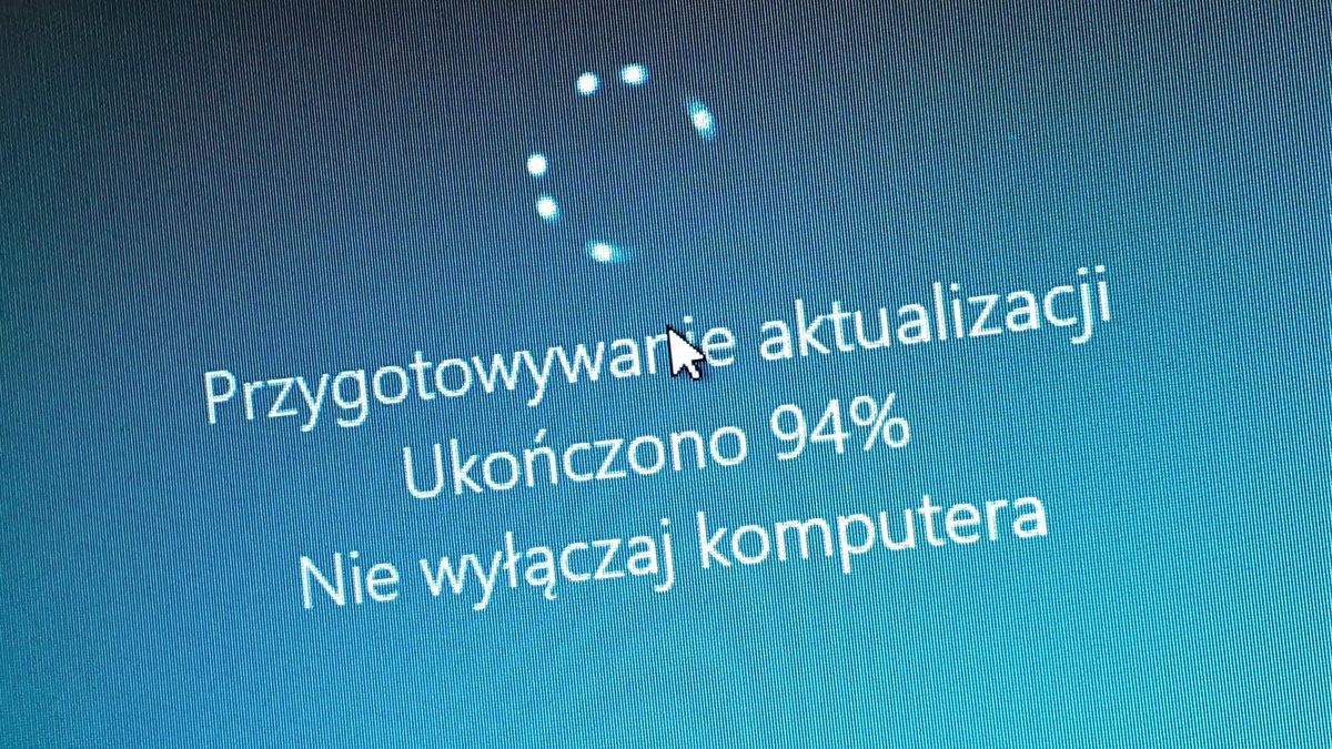 Windows 10 i problem aktualizacji, fot. Oskar Ziomek