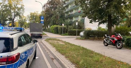 Zderzenie na Kilińskiego w Płocku. 74-letni kierowca miał nie ustąpić motocykliście!