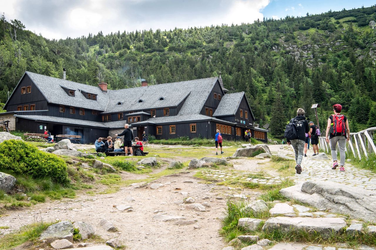 Schronisko PTTK Samotnia w Karkonoszach