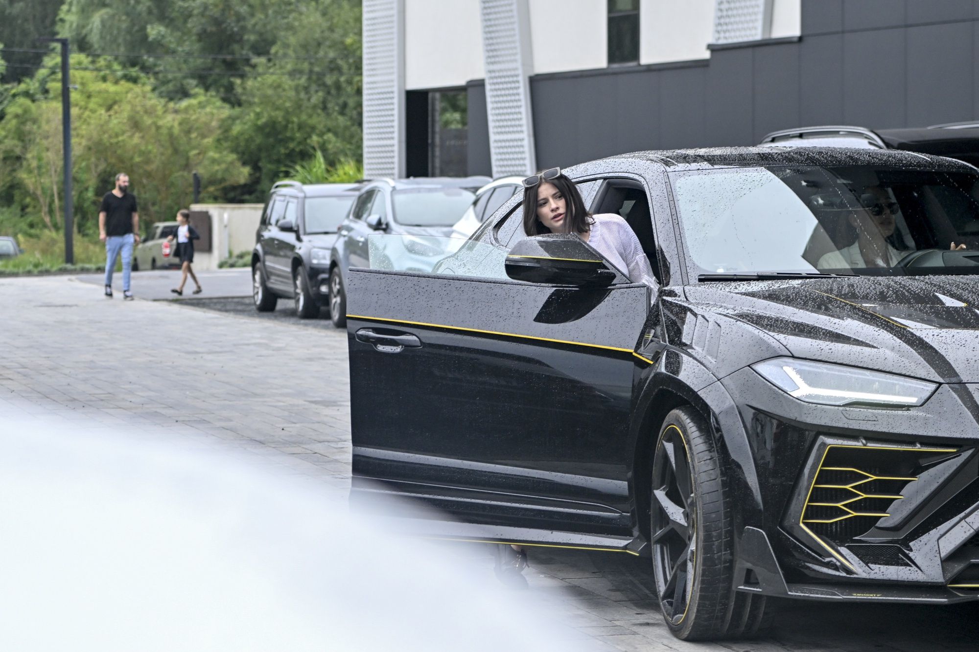 Joanna Jarmołowicz wozi się Lamborghini Urus