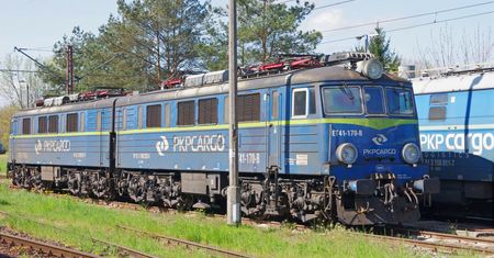 Kto wypłaci pensje tysiącom pracowników? Ministerstwo zabiera głos ws. PKP Cargo