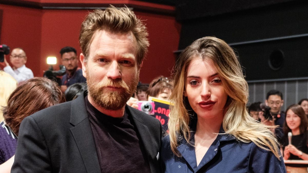 Córka Ewana McGregora dotkliwie pogryziona przez psa