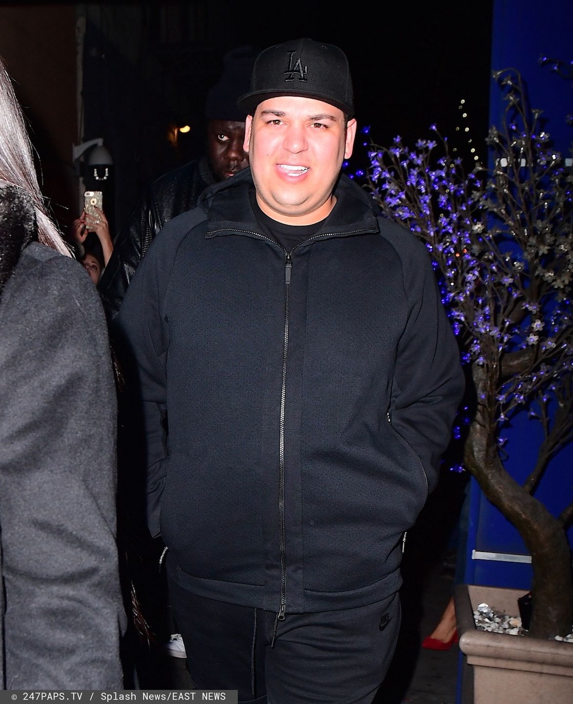 Odchudzony Rob Kardashian świętuje urodziny Khloe