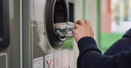 Chciał przechytrzyć system kaucyjny. Grozi mu do 10 lat więzienia