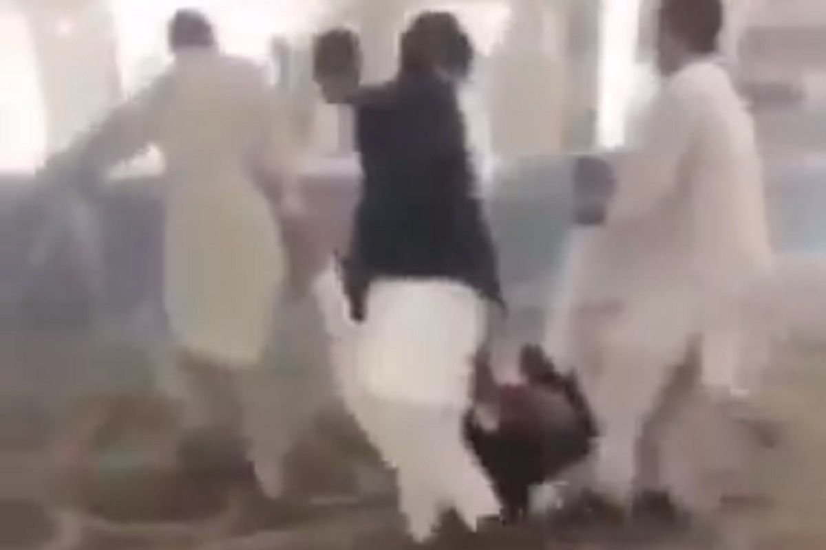 Afganistan. Wybuch w meczecie. Nie żyją 4 osoby