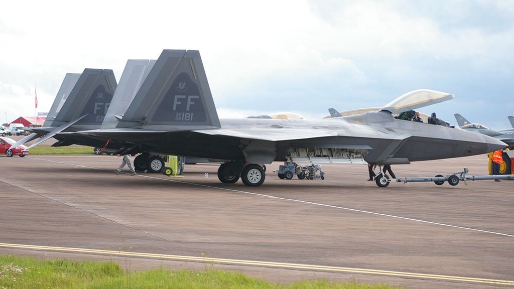 F-22 pozostają najlepszymi amerykańskimi myśliwcami, ale ich got