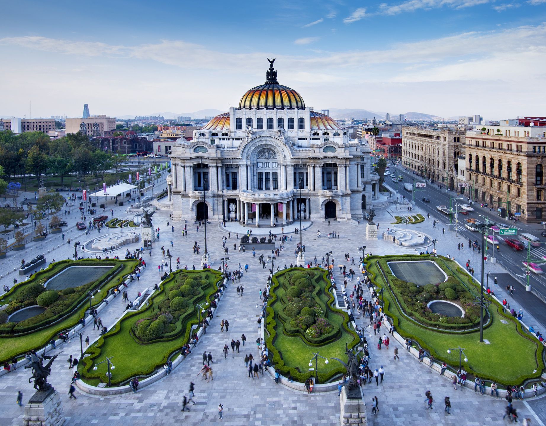 W Mexico City jest coraz więcej turystów