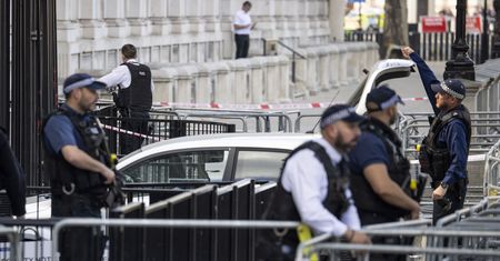 Nagła akcja służb w Londynie. W sieci krążą nagrania