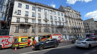 Warszawa: Katastrofa budowlana na Nowym Świecie w Śródmieściu. Zawaliły się dwa stropy w remontowanej kamienicy