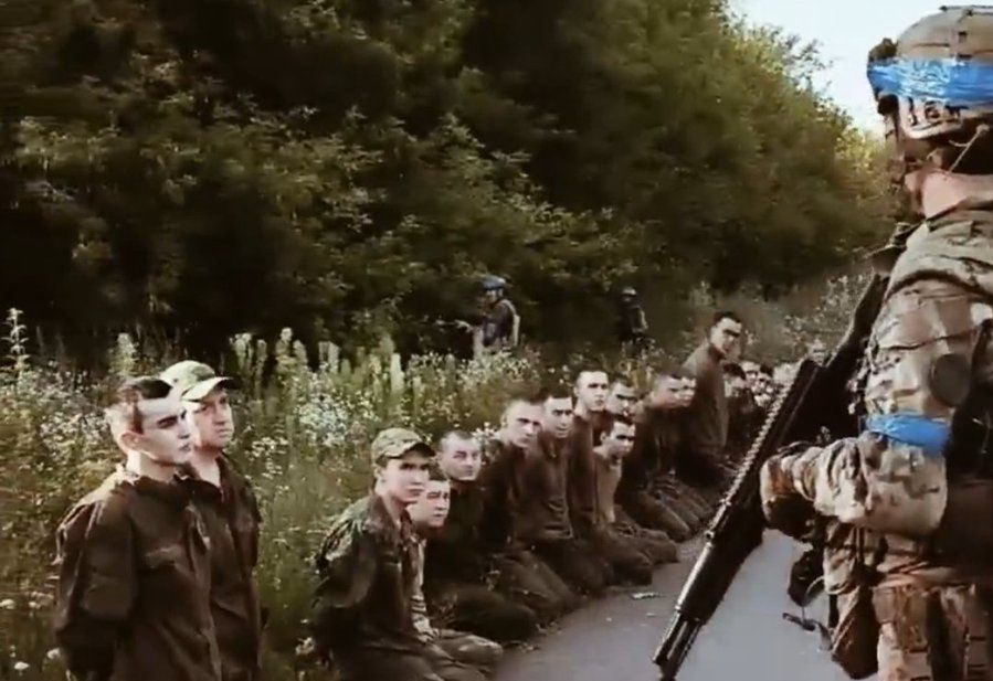 Ukraine attacks the Kursk Oblast in Russia. Prisoners taken captive