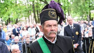 Tysiące pielgrzymów w Piekarach Śląskich. O wierze i rodzinie