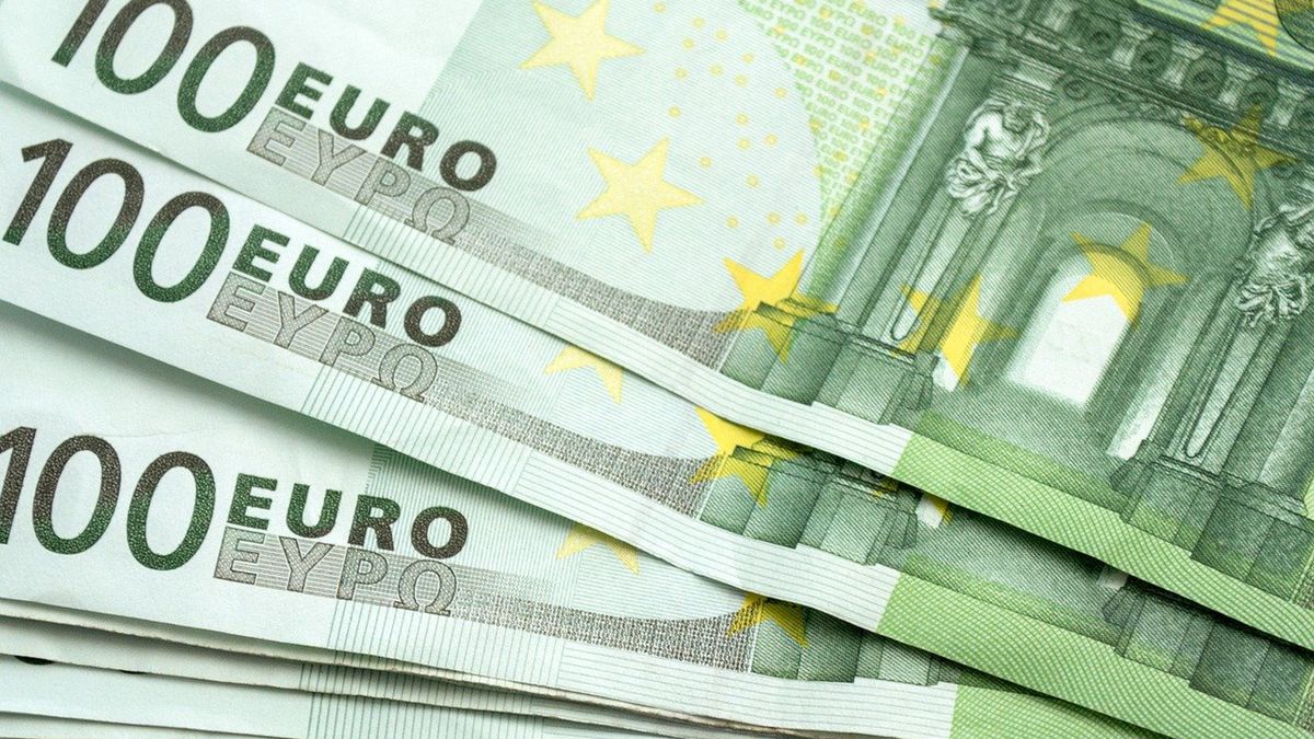 Jak sprawdzić banknoty euro?